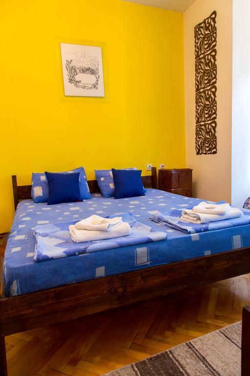 The Comfy Hostel Skopje Extérieur photo